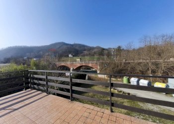 Balcone - Quadrilocale Regione Casorano Sottano
 
74, Merana - foto 73