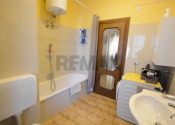 Bagno - Quadrilocale Regione Casorano Sottano
 
74, Merana - foto 83