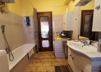 Bagno - Quadrilocale Regione Casorano Sottano
 
74, Merana - foto 87