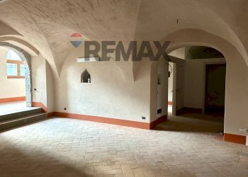 Stanza vuota - Bilocale Riva di Solto - foto 7