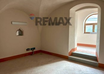 Stanza vuota - Bilocale Riva di Solto - foto 12