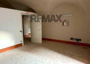 Stanza vuota - Bilocale Riva di Solto - foto 13