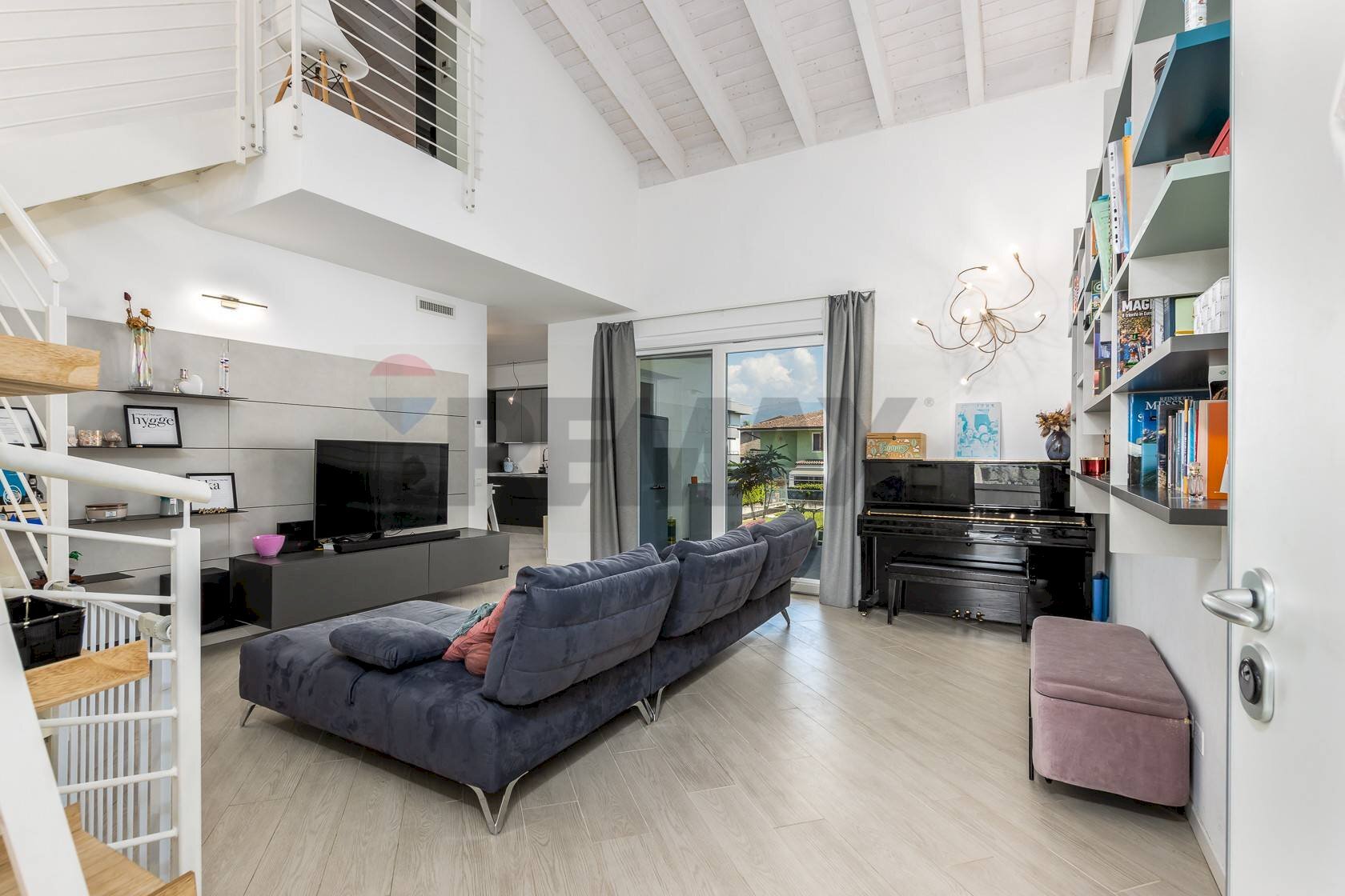 Soggiorno - Trilocale VIA XXV APRILE
 
62, Dalmine - foto 2