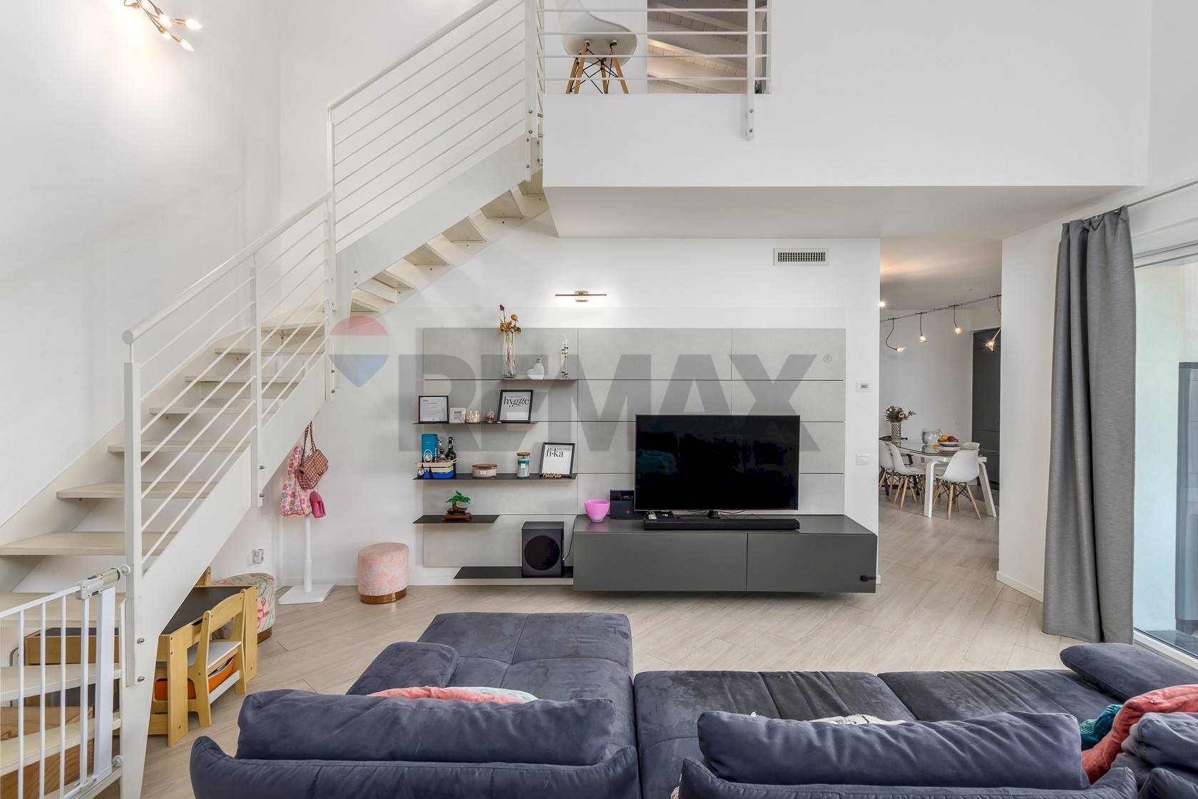 Soggiorno - Trilocale VIA XXV APRILE
 
62, Dalmine - foto 3