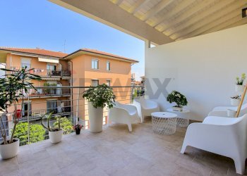 Terrazza - Trilocale VIA XXV APRILE
 
62, Dalmine - foto 10