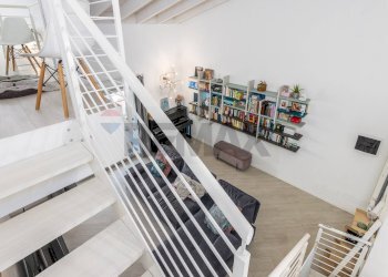 Scale - Trilocale VIA XXV APRILE
 
62, Dalmine - foto 17