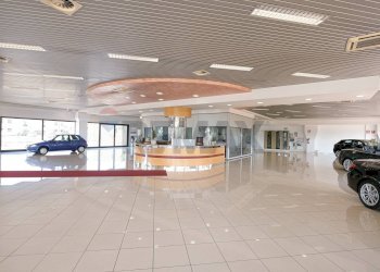 Ricezione / Lobby - Commercial Premises Cavernago - photo 13
