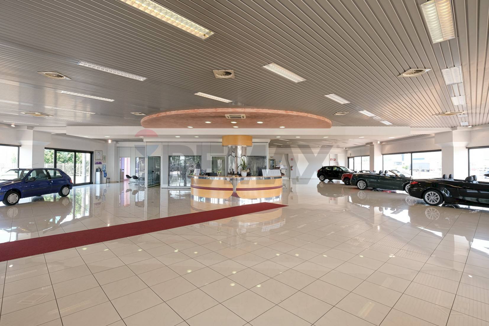 Palestra - Commercial Premises Bergamo - photo 1