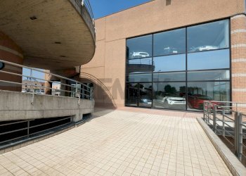 Terrazza - Commercial Premises Bergamo - photo 30