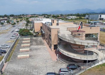 Edificio all\'aperto - Commercial Premises Brescia - photo 13