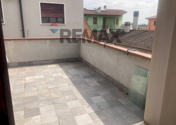 Terrazza - Independent house Via Pietro Mascagni
 
3, Isola della Scala - photo 12