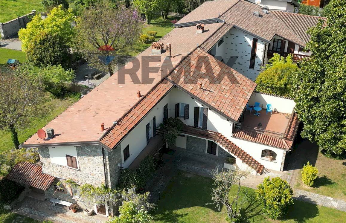 Casa all\'aperto - Villa VIA CATELLO
 
62, Villa d'Adda - photo 3