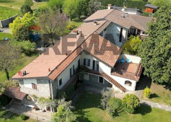 Casa all\'aperto - Villa VIA CATELLO
 
62, Villa d'Adda - photo 4