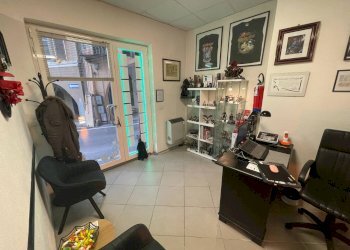 negozio - Negozio Via Prato, Mondovì - foto 8