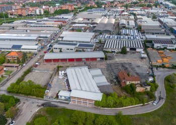 Foto 1 - Capannone Strada Carpice, Moncalieri - foto 1