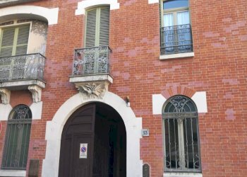 Foto 1 - Box via Guttuari
 
13, Asti - foto 1