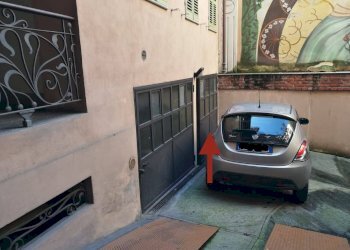 Foto 4 - Box via Guttuari
 
13, Asti - foto 4