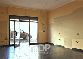 Foto 5 - Commercial Premises Piazza Ugo La Malfa
 
1, Palombara Sabina - photo 5