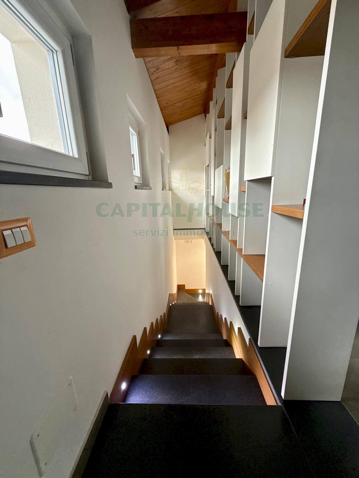 Foto 3 - Ufficio via pomigliano, Sant'Anastasia - foto 3