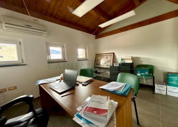 Foto 2 - Ufficio via pomigliano, Sant'Anastasia - foto 2