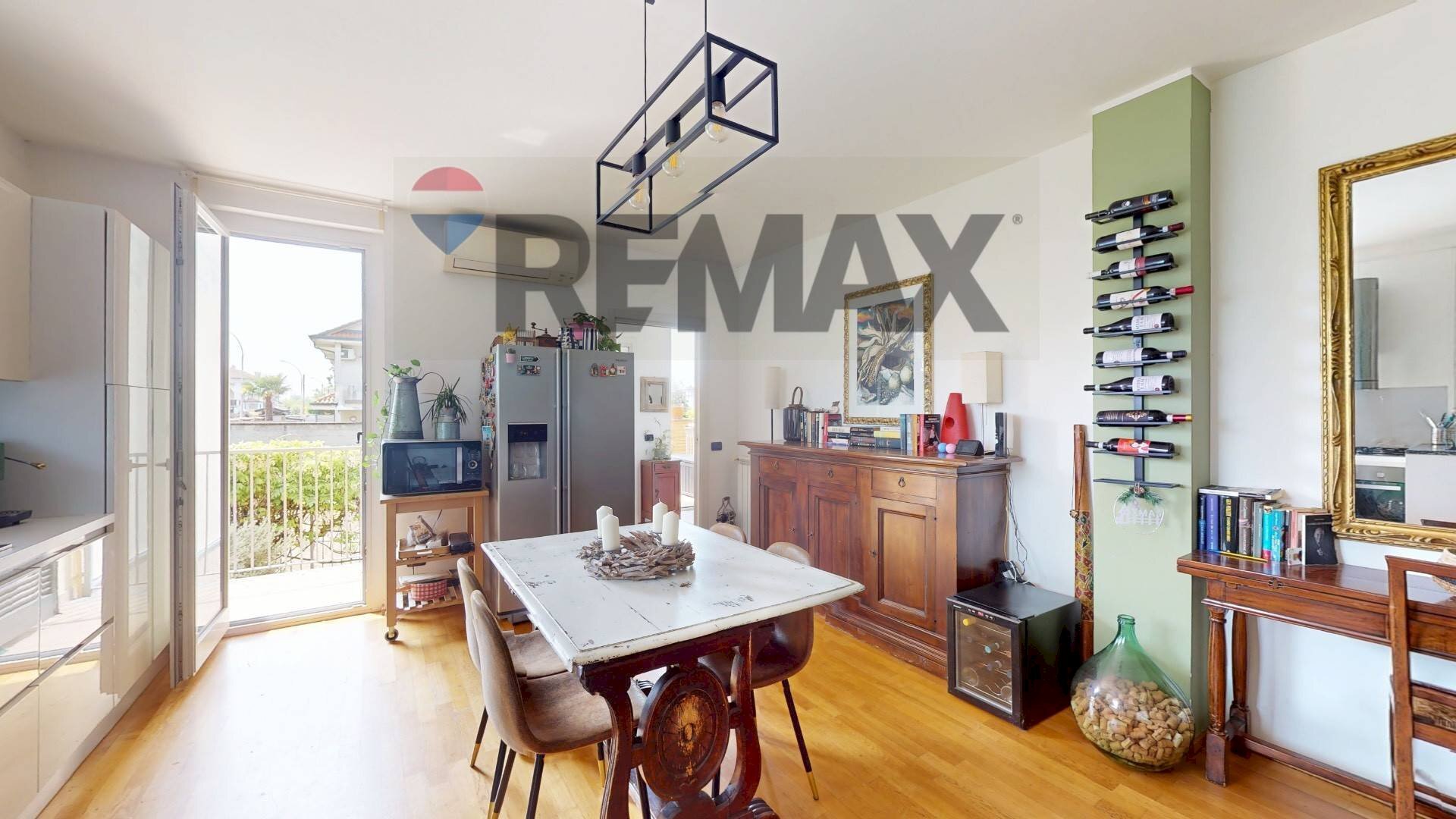 Sala da pranzo - Quadrilocale VAI MONTESSORI
 
13, Arluno - foto 3