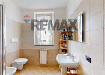 Bagno - Quadrilocale VAI MONTESSORI
 
13, Arluno - foto 21