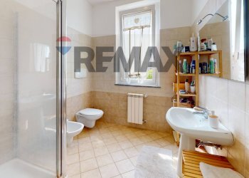 Bagno - Quadrilocale VAI MONTESSORI
 
13, Arluno - foto 23