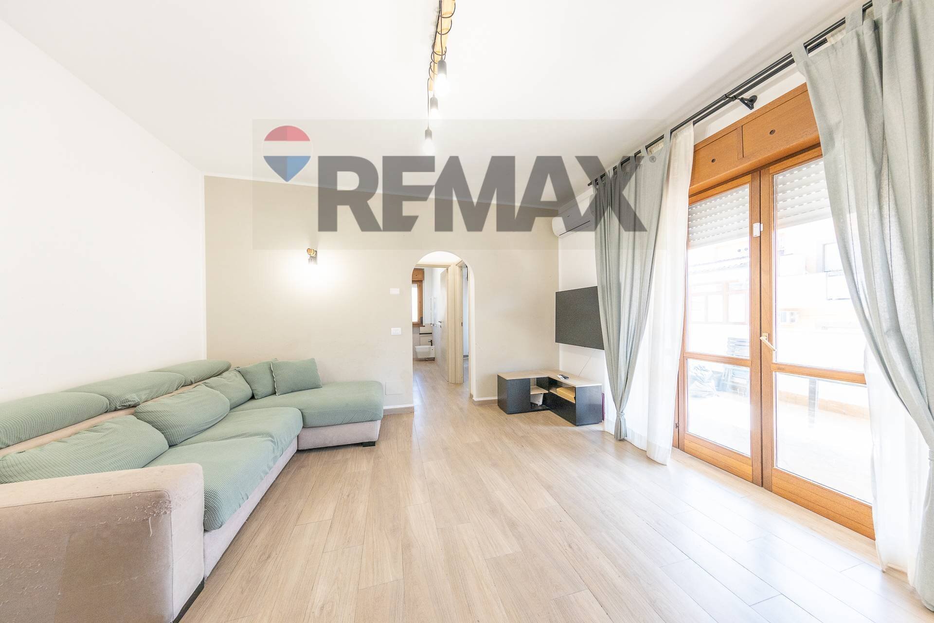 Soggiorno - Bilocale Via Giorgio Rodocanacchi, Fiumicino - foto 3