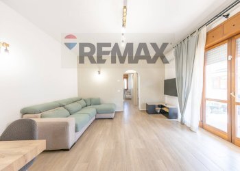 Soggiorno - Bilocale Via Giorgio Rodocanacchi, Fiumicino - foto 2