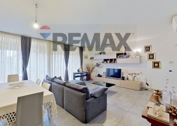 Sala da pranzo - Quadrilocale VIA CASTELFIDARDO
 
14, Busto Arsizio - foto 1