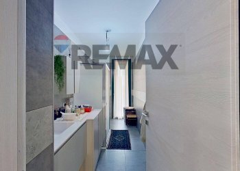 Bagno - Quadrilocale VIA CASTELFIDARDO
 
14, Busto Arsizio - foto 13