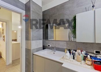 Bagno - Quadrilocale VIA CASTELFIDARDO
 
14, Busto Arsizio - foto 17