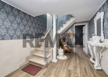 Scale - Independent house Rione san Giacomo
1061, Chioggia - photo 1