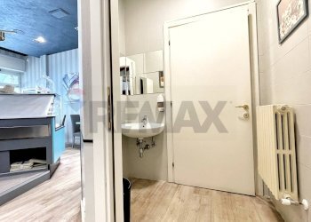 Bagno - Attività Commerciale Arzergrande - foto 14