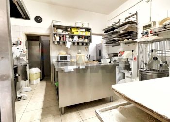 Cucina - Attività Commerciale Arzergrande - foto 16