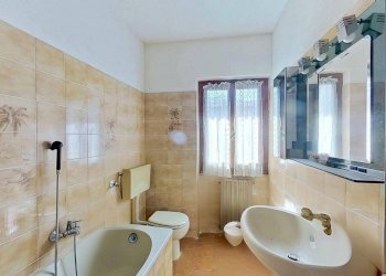 Foto 46 - Villa VIA MULINO ROTTO
 
SNC, Grantola - foto 41