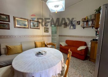 Sala da pranzo - Bilocale via Nuova Poggioreale
 
46, Napoli - foto 6