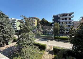 Foto 23 - Quadrilocale Via Piave
 
18, Silvi - foto 23