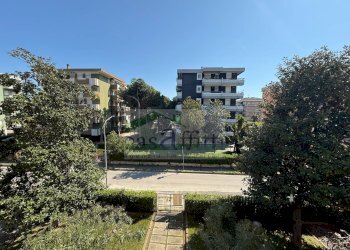 Foto 24 - Quadrilocale Via Piave
 
18, Silvi - foto 24