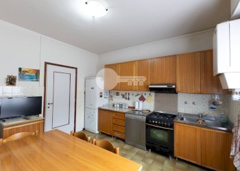 Foto 3 - Trilocale Via Badia
 
38b, Leno - foto 3