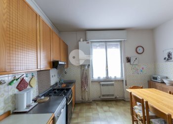 Foto 5 - Trilocale Via Badia
 
38b, Leno - foto 5