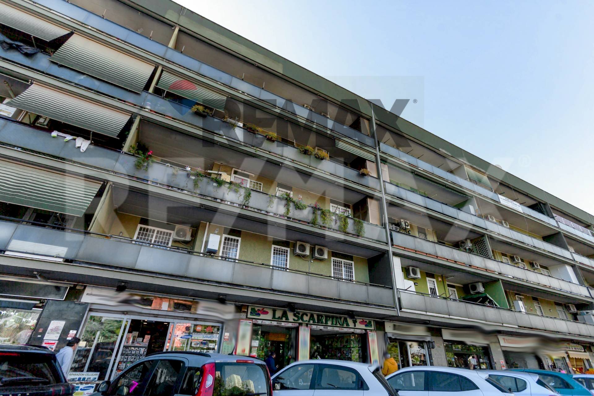 Edificio all\'aperto - Commercial Premises Viale Paolo Ferdinando Quaglia
 
98, Roma - photo 1