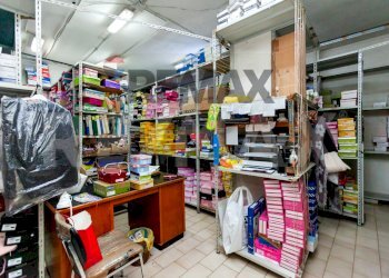Dispensa di stoccaggio - Commercial Premises Viale Paolo Ferdinando Quaglia
 
98, Roma - photo 16