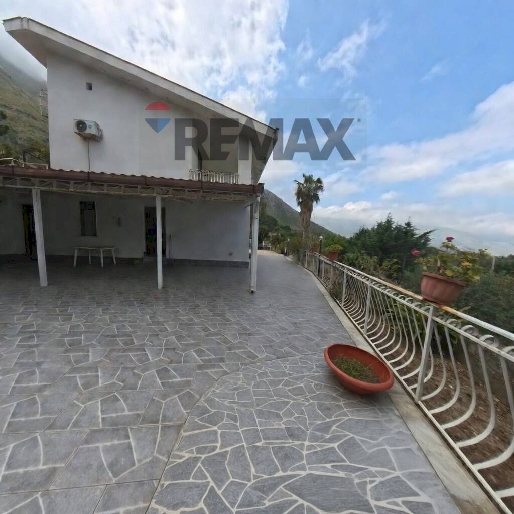 Terrazza - Villa via  Gran Paradiso
 
52, Carini - foto 2