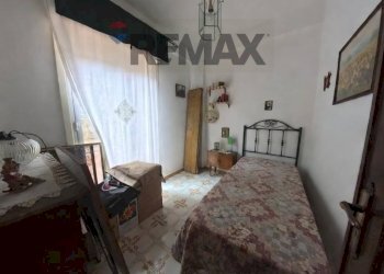 Camera / camera da letto - Villa via  Gran Paradiso
 
52, Carini - foto 11