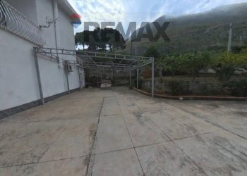 Terrazza - Villa via  Gran Paradiso
 
52, Carini - foto 12