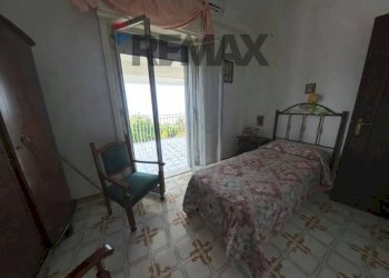 Camera / camera da letto - Villa via  Gran Paradiso
 
52, Carini - foto 16