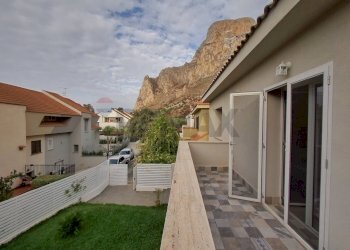 Balcone - Villa strada Maggiore Amari
 
8, Palermo - foto 35