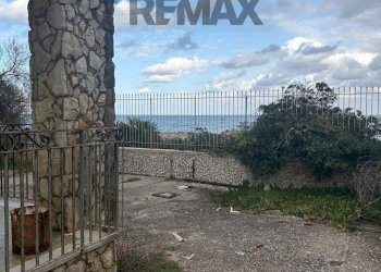 Giardino - Villa CONTRADA PIRAINETO
 
SNC, Carini - foto 11