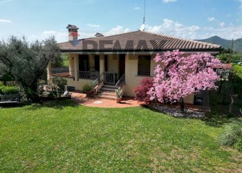 Casa all\'aperto - Casa indipendente Via Prà De Roda
 
11/A, Caerano di San Marco - foto 2